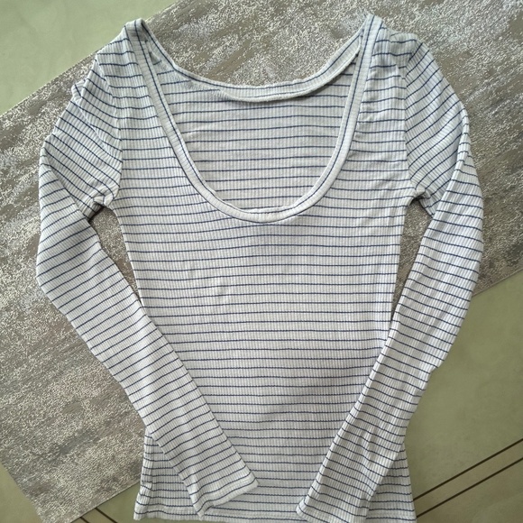 Women’s Long Sleeve Shirt - Picture 13 of 16